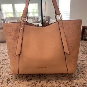 Michael Kors Tote